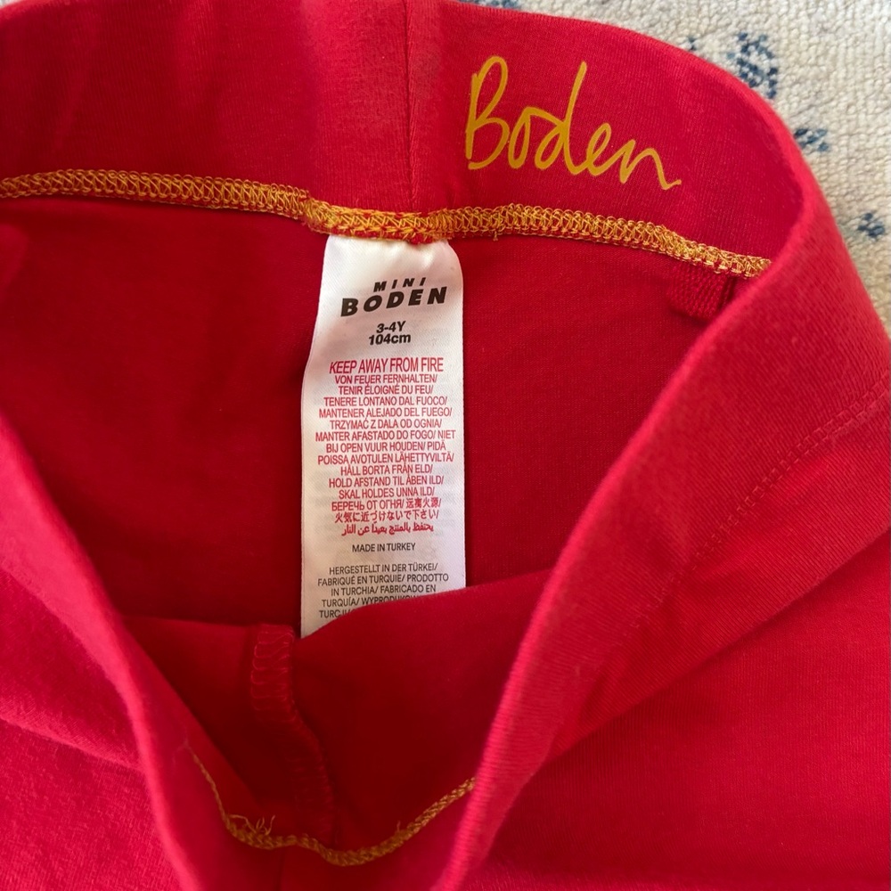 Mini Boden Vibrant Red Kids Capri Leggings 3-4 Years - Picture 2 of 4